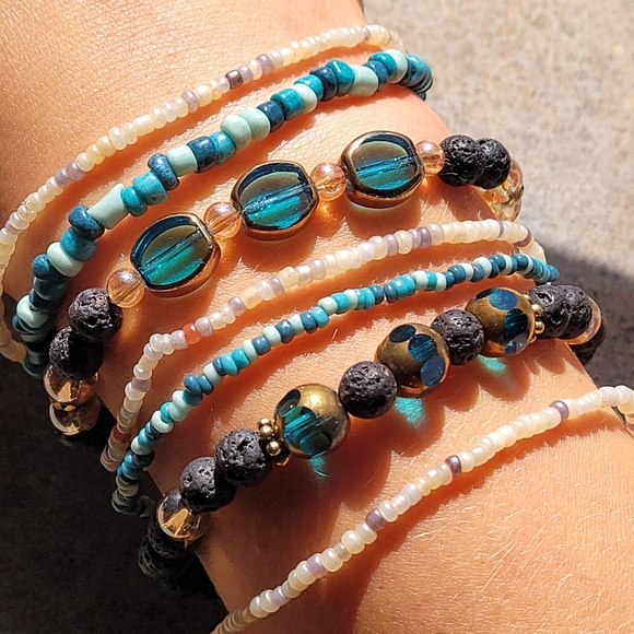 ×7 Lava & Glass Bead Blue Bracelet Set - Picture 1 of 4